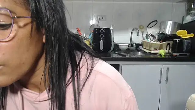 kateleyagrey's cam snapshot