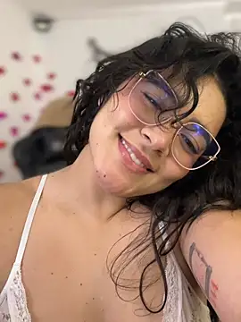 Lia_flowers live sex cam