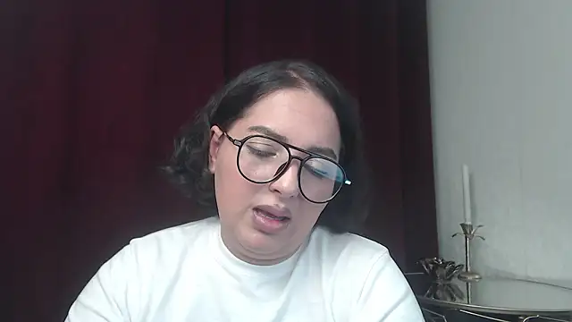 BustyAllyy's cam snapshot