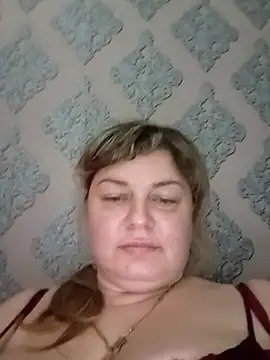 KristinaLowq live sex cam