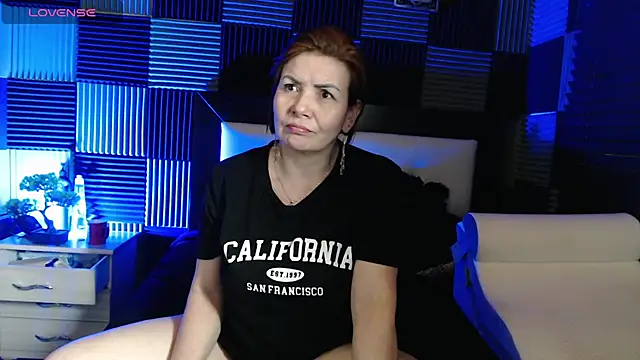 antonela-tompson live sex cam