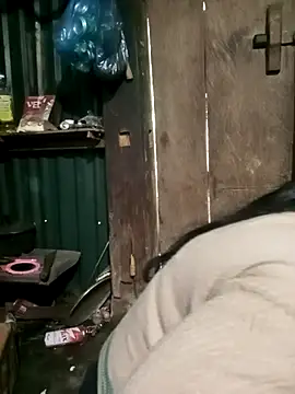 sary-hot2x's cam snapshot