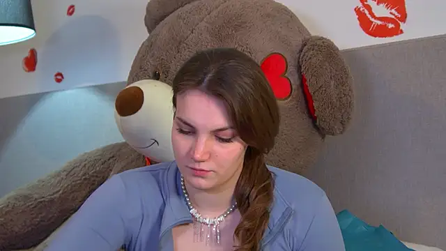 KarenClarks live sex cam