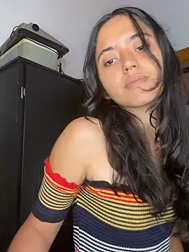 ViolettaSummer live sex cam