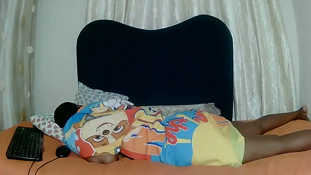 Exotic_FreakyQueen's cam snapshot