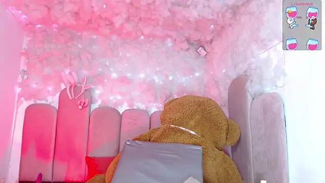 puca_ebony live sex cam