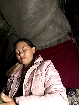 MaiHoa69's cam snapshot