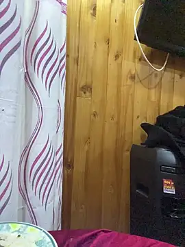 Emily-Fire's cam snapshot