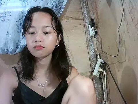 Asianpinay_Skinny1818's cam snapshot