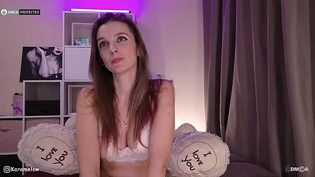 Karamelsw_'s cam snapshot