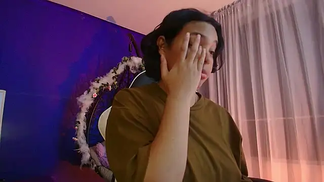 Emmapark_'s cam snapshot