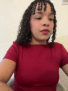 Yasmin777_'s cam snapshot