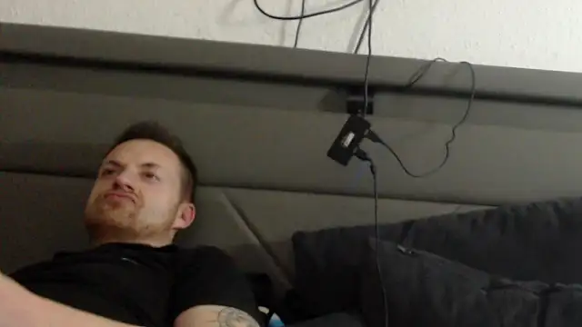 DevilsAngel13's cam snapshot