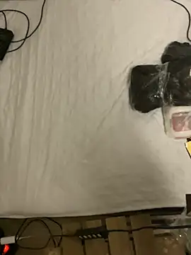 Ozge-SluttyScream69's cam snapshot