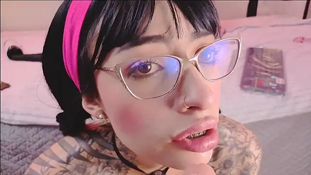 JuneCollins's cam snapshot