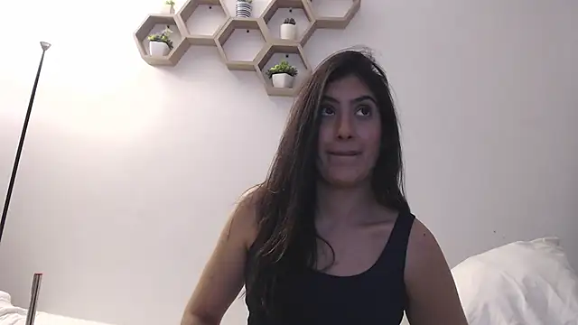 MIYESSI's cam snapshot