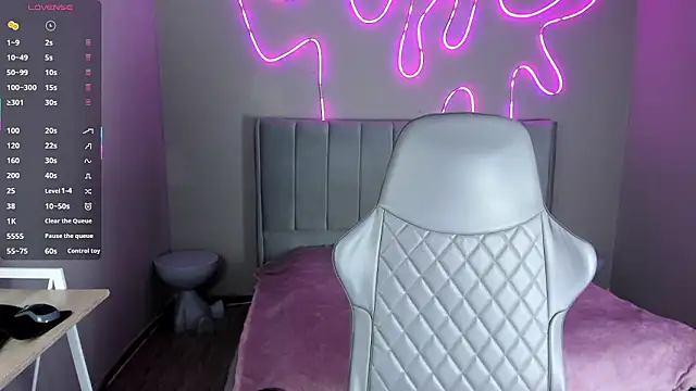 Emma_Lirys's cam snapshot