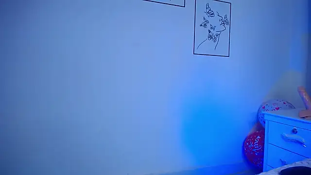 Atenea_Luxx's cam snapshot