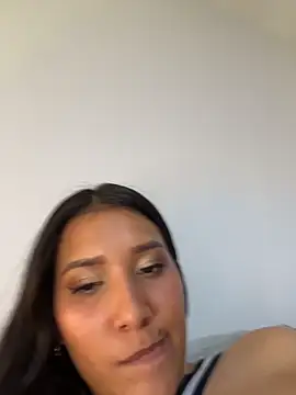 IsabellaJoness_'s cam snapshot