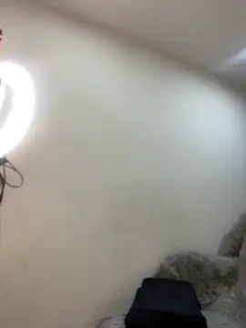 MiaJones21 live sex cam