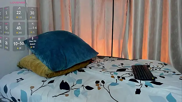 Demian_Hush live sex cam