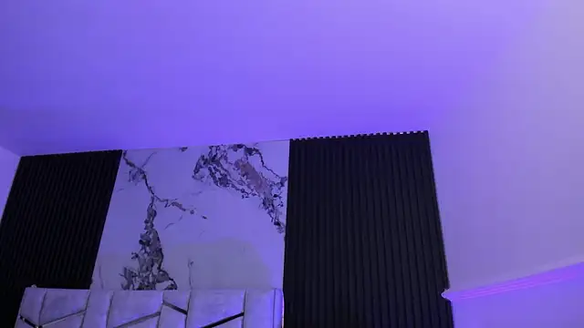 daniiphoeniixx live sex cam