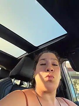 Bigbuttbrooklynn live sex cam