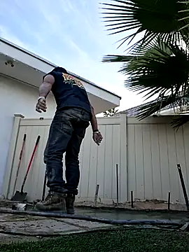 TheRealMrDLlong live sex cam