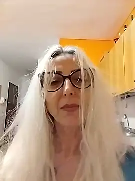 _sexyBLONDE46_ live sex cam