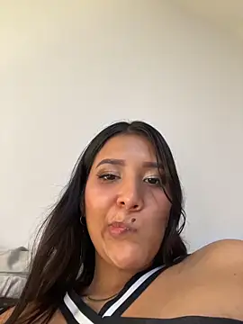 IsabellaJoness_ live sex cam