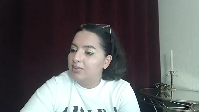 BustyAllyy live sex cam