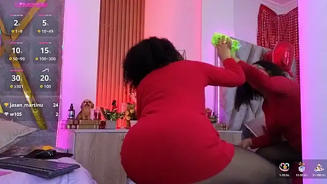 Cintiia_Holmes live sex cam