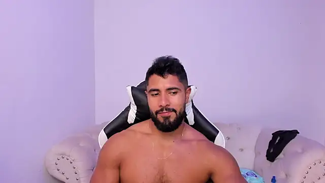Santiago_huntt live sex cam