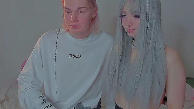 SweetheartsFriends live sex cam