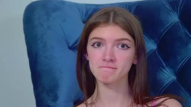 SophiaProve live sex cam