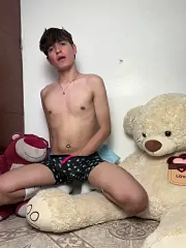 Naim_TheKing live sex cam