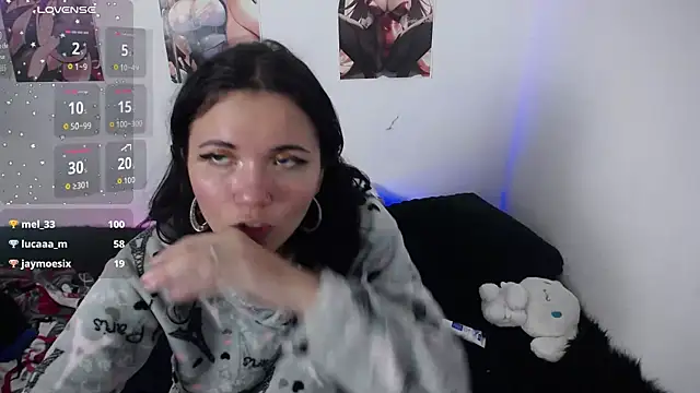 AlexmucciXXX's cam snapshot