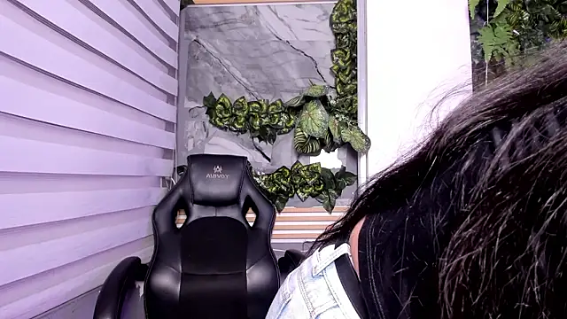 vela-kimm live sex cam