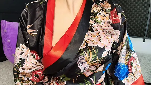 karlamoon23's cam snapshot