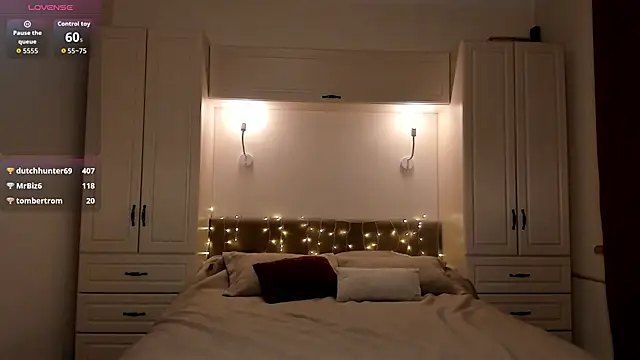 AshleyBlushh's cam snapshot