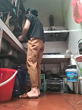 Basanis68's cam snapshot