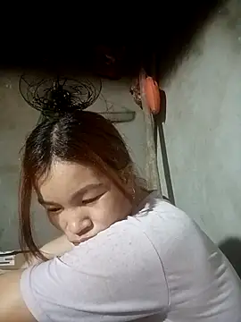 nangmo's cam snapshot