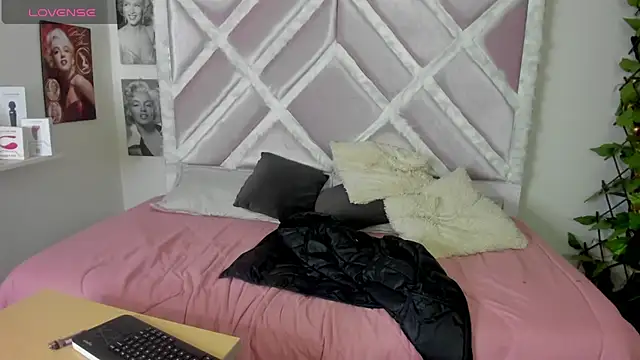 luxx_11's cam snapshot