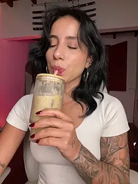 Ale_Lewis live sex cam