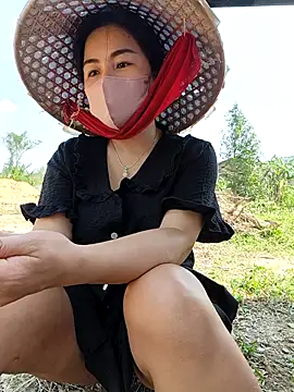 lyna_bl live sex cam