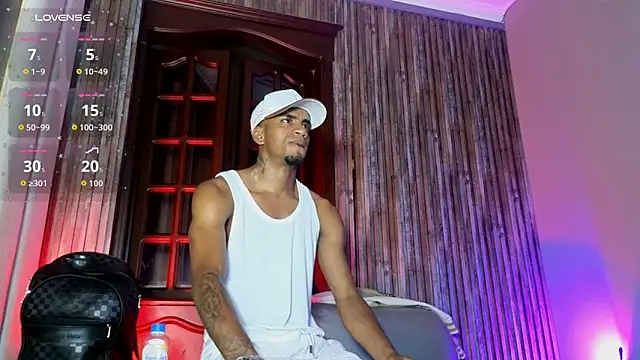 AaronCruz_ live sex cam