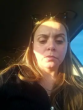 ShysluutGia's cam snapshot