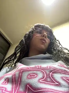 VioletaSubmissive live sex cam