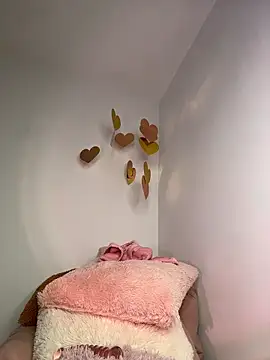 GiannaMagari live sex cam