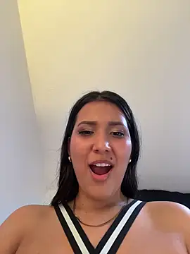 IsabellaJoness_ live sex cam